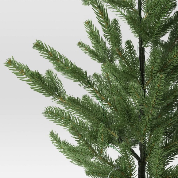 Wondershop Pre-lit Potted Balsam Fir Mini Artificial Christmas Tree Set of 3 - Picture 5 of 6